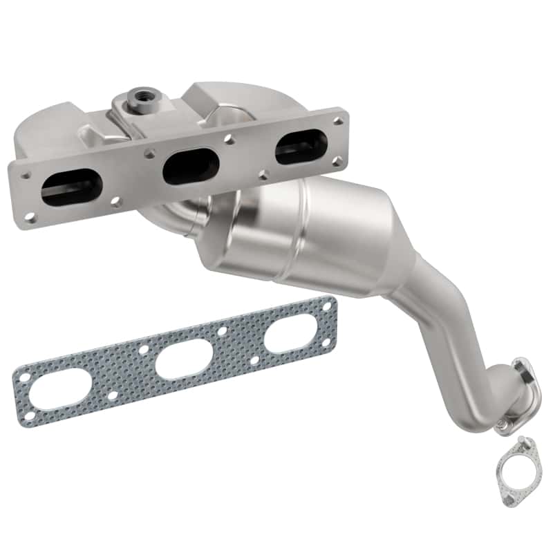 Magnaflow — Magnaflow Conv DF BMW 5 01-03 front
California - view 1