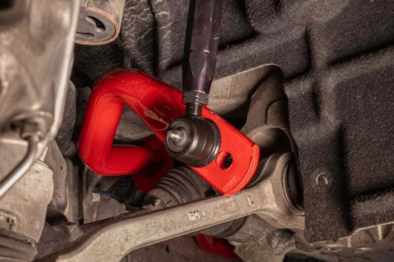 UMI Performance — UMI 16-24 Chevrolet Camaro Suspension Stabilizer Bar Link - Red
Sway Bar End Link - view 7