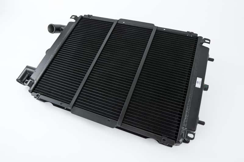 CSF — CSF Ferrari F355 High Performance All-Aluminum Radiator - Right
CSF Radiator RH - view 1