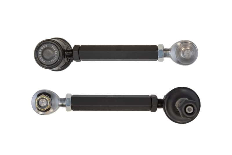 UMI Performance — UMI 16-24 Chevrolet Camaro Suspension Stabilizer Bar Link - Black
Sway Bar End Links - view 1