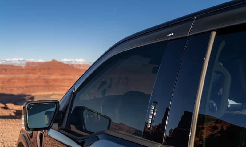 AVS — AVS 22-24 Rivian R1T Ventvisor Low Profile Deflectors 4pc - Smoke
LOW-PROFILE VENTVISR
Side Window Vent - view 6
