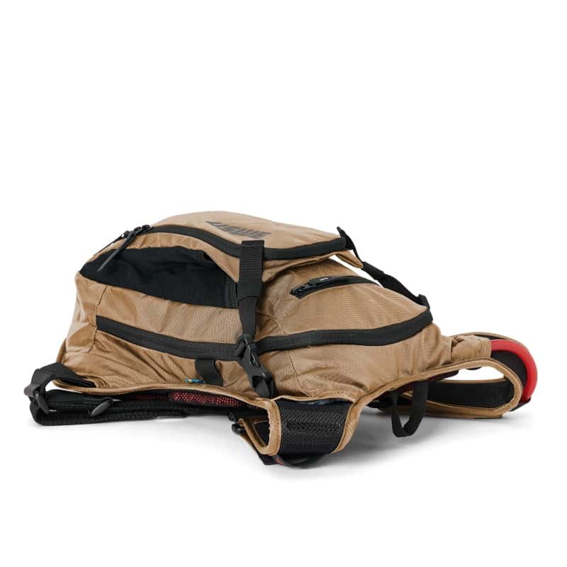 USWE — USWE Outlander Moto Hydration Pack 9L - Sand - view 3