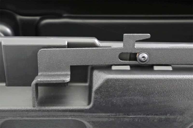 Dee Zee — Dee Zee Universal Tool Box - Specialty Crossover Toolbox Plastic Mid Size
ToolBxTrkBedRTR - view 3