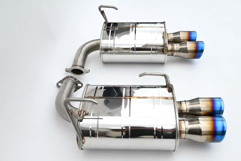 Invidia — Invidia 22+ Subaru WRX Q300 3.5in. Rolled Dual Wall T.I Tip Axle-back Exhaust - view 3