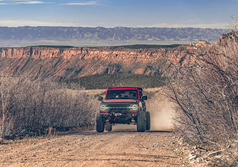 Superlift — Superlift 21-22 Ford Bronco w/ Sasquatch 2 inch Lift Kit - view 5