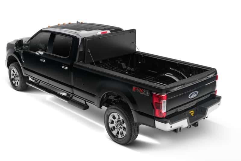 Undercover — UnderCover 17-20 Ford F-250/F-350 6.8ft Armor Flex Bed Cover - Black Textured
AX 17-26 FD SD 6ft.1 - view 9