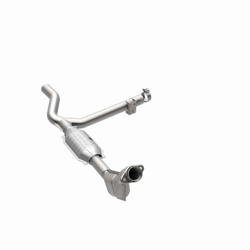 Magnaflow — MagnaFlow Conv DF 99-00 Ford F-150 4.2L 50S
California - view 23