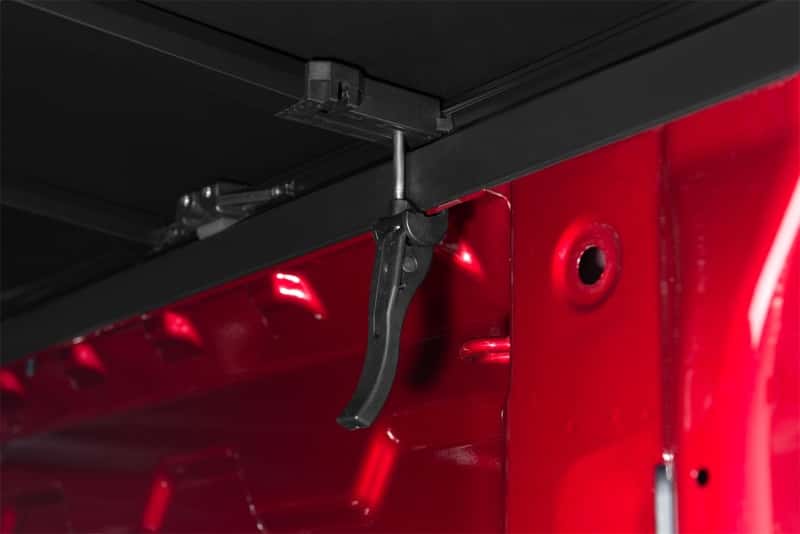 Tonno Pro — Tonno Pro 2021 Ford F-150 5.5ft Soft Fold Tonno Fold Tri-Fold Tonneau Cover
Soft Tri-Fold Cover - view 10