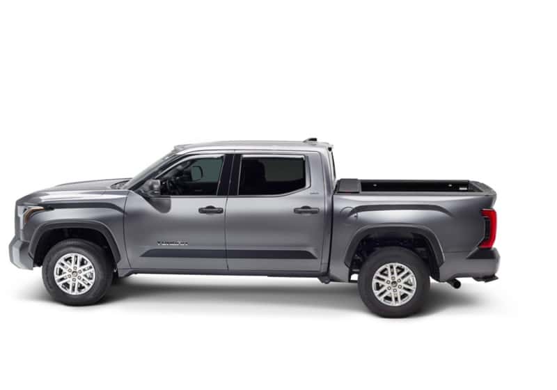 Roll-N-Lock — Roll-N-Lock 2022 Toyota Tundra (66.7in. Bed Length) A-Series XT Retractable Tonneau Cover - view 28