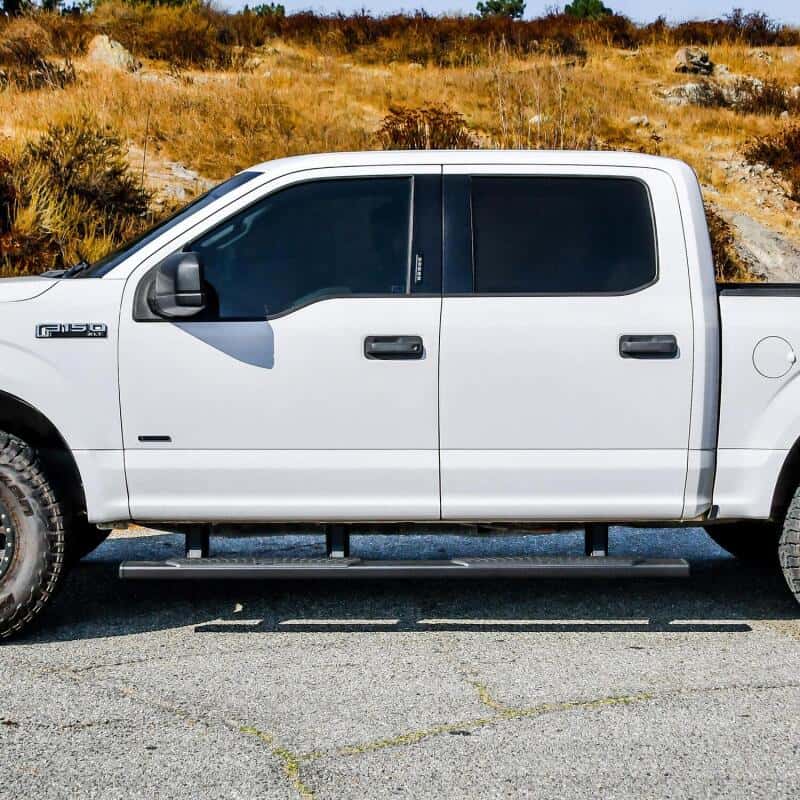 Westin — Westin Ram 15-21 Ford F-150 / 17-21 Ford F-250 & F350 Crew Cab R5 XD Nerf Step Bars - Black
Nerf/Step Bar - view 7