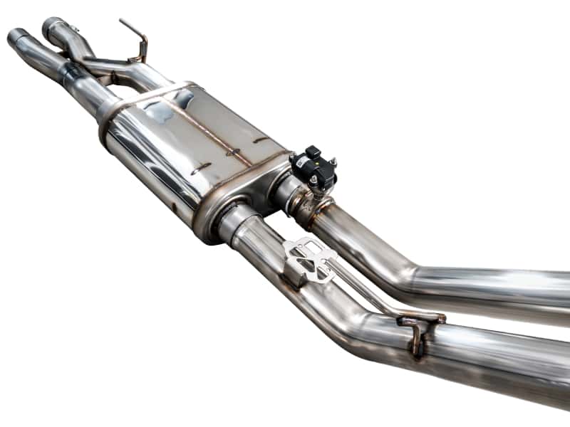 AWE Tuning — AWE Gen 3 Ford Raptor SwitchPath Exhaust  - Diamond Black Tips
SwitchPath Exhaust - view 9