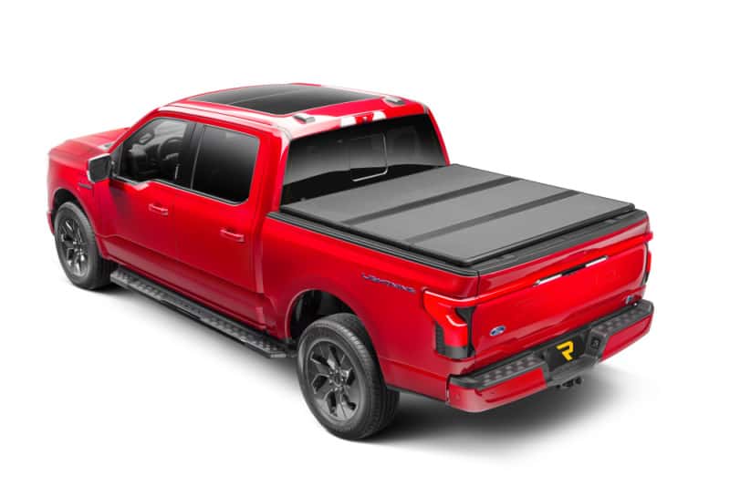 Extang — Extang 21-23 Ford F-150 (5ft. 7in. Bed) Solid Fold ALX
SFA 21-26 F150 5'7 - view 2
