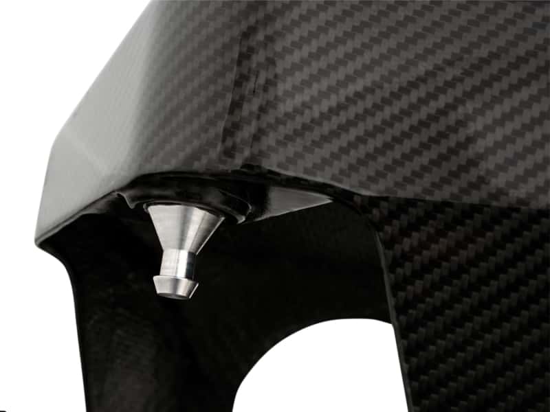 AWE Tuning — AWE Tuning 2020+ Toyota GR Supra S-FLO Carbon Intake Lid
S-FLO Intake Lid - view 4