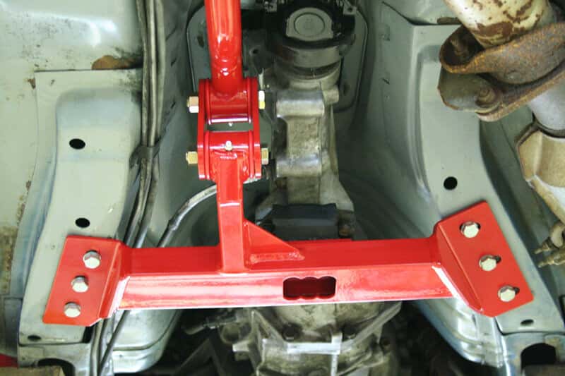 UMI Performance — UMI Performance 82-92 GM F-Body Tunnel Mounted Trq. Arm Fits T5 TH350- No Loop - Red
Torque Arm - view 3