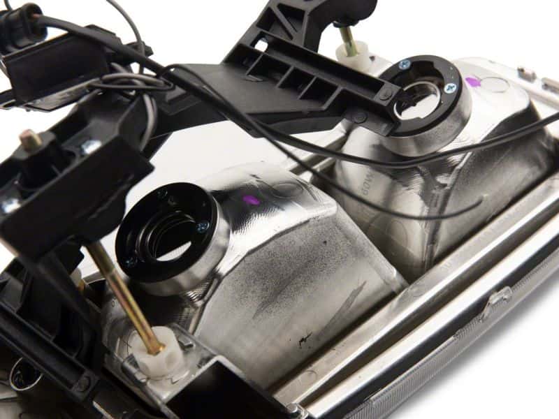 Raxiom — Raxiom 99-06 GMC Sierra 1500 Axial Series Headlights w/ LED Bar- Blk Housing (Clear Lens)
Headlights - view 5