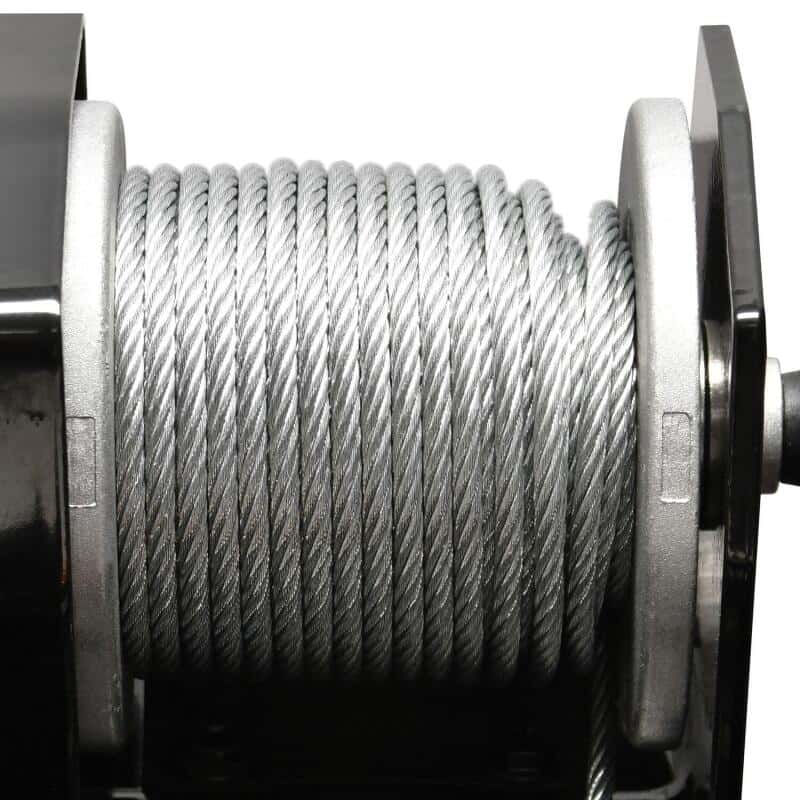 Superwinch — Superwinch 2000 LBS 12V DC 5/32in x 49ft Steel Rope LT2000 Winch
Winch - view 12