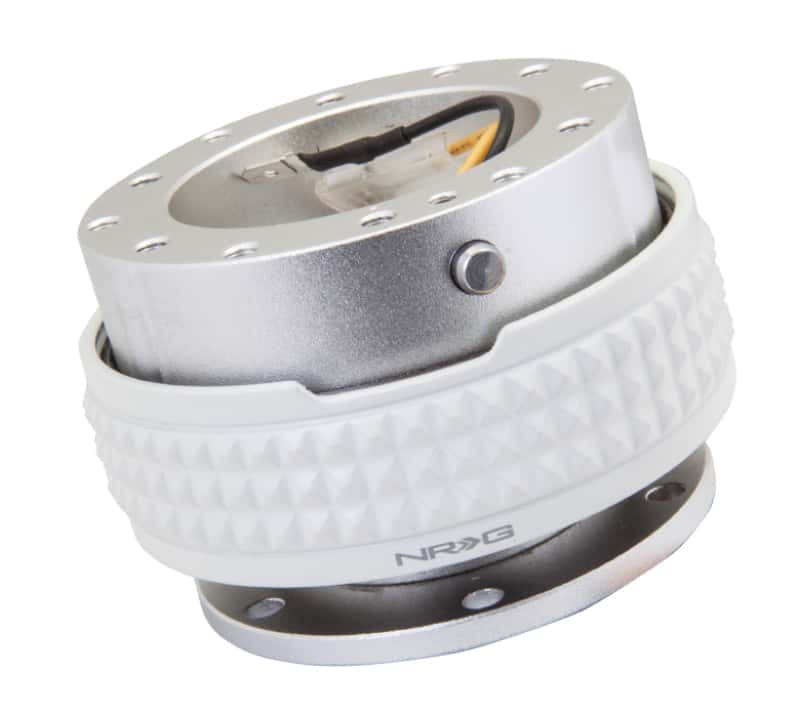 NRG — NRG Quick Release Kit - Pyramid Edition - Silver Body / Glow In The Dark Pyramid Ring - view 1
