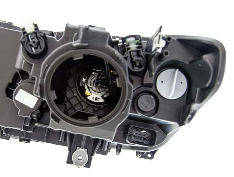 Hella — Hella 2012-2014 BMW 320i ActiveHybrid 3 Halogen Headlight Assembly - view 13