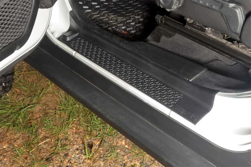 Rugged Ridge — Rugged Ridge 2018-20 Jeep Wrangler JL / 2020 Jeep Gladiator All Terrain Door Entry Guard Kit
Door Sill Protector
OFFROAD_INTERIOR - view 3