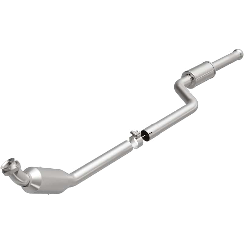 Magnaflow — Magnaflow 08-10 Mercedes-Benz C300 3.0L Direct Fit Converter
California - view 1