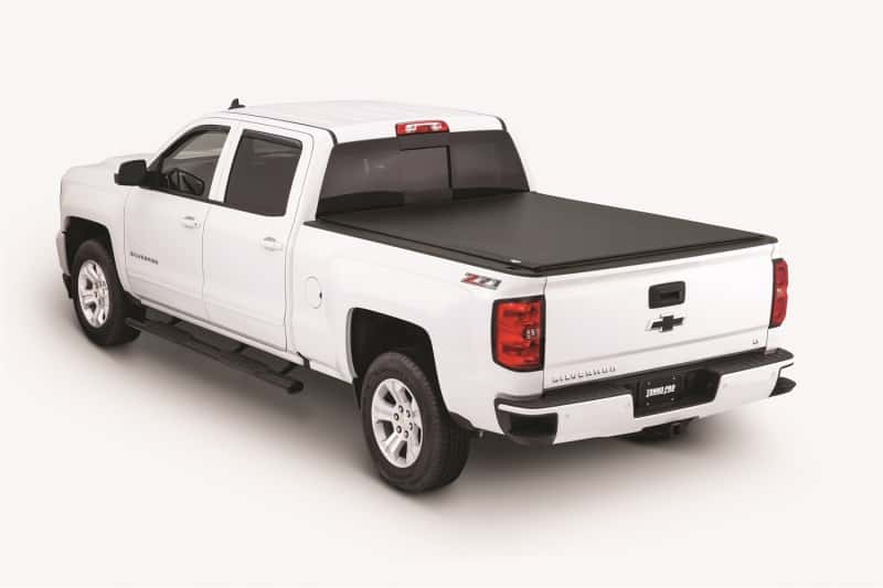 Tonno Pro — Tonno Pro 2020 Chevrolet Silverado 2500/3500 6.8ft Lo-Roll Tonneau Cover
Lo-Roll Bed Cover - view 2