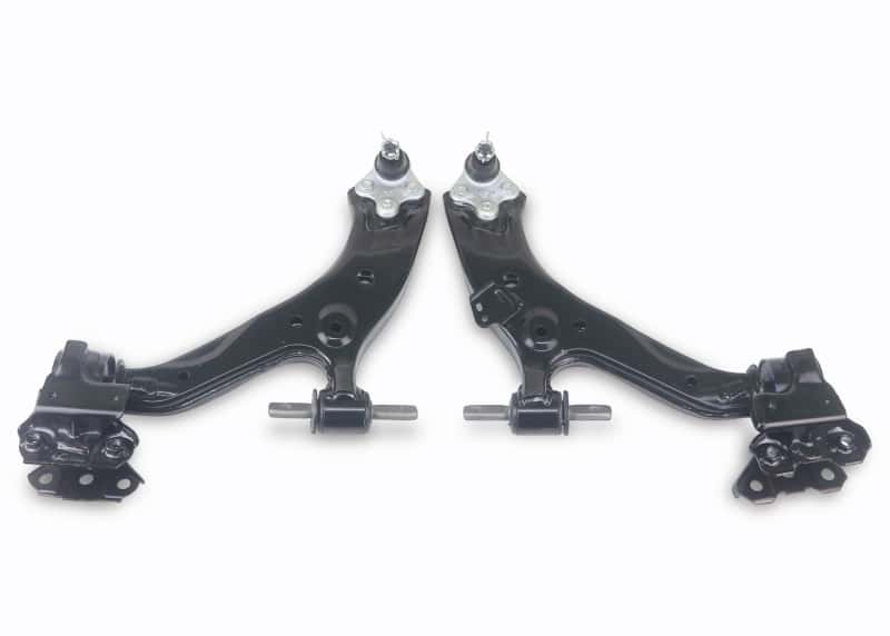 Superpro — SuperPro 12-16 Honda CR-V Lower Control Arm Set - Front - view 2