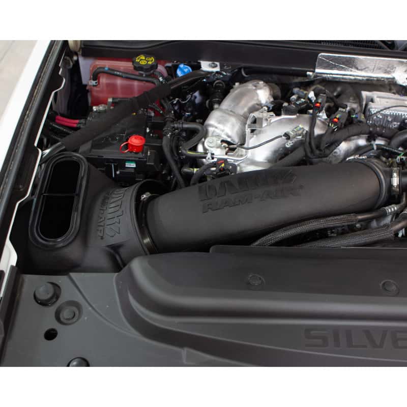 Banks Power — Banks Power 17-19 Chevy/GMC 2500 L5P 6.6L Ram-Air Intake System
Cold Air Intakes - view 13