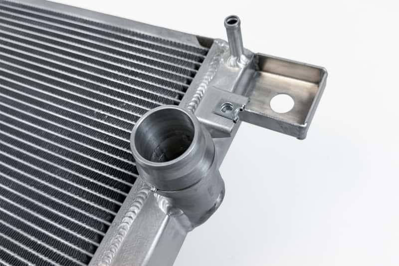 CSF — CSF 2021+ Ford Bronco/2024+ Ford Ranger 2.3L & 2.7L EcoBoost Heavy Duty All Metal Radiator
CSF Radiator - view 10
