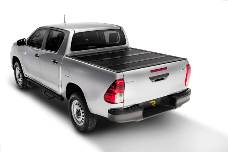 Undercover — UnderCover 16-18 Toyota Tacoma 5ft Flex Bed Cover - view 2
