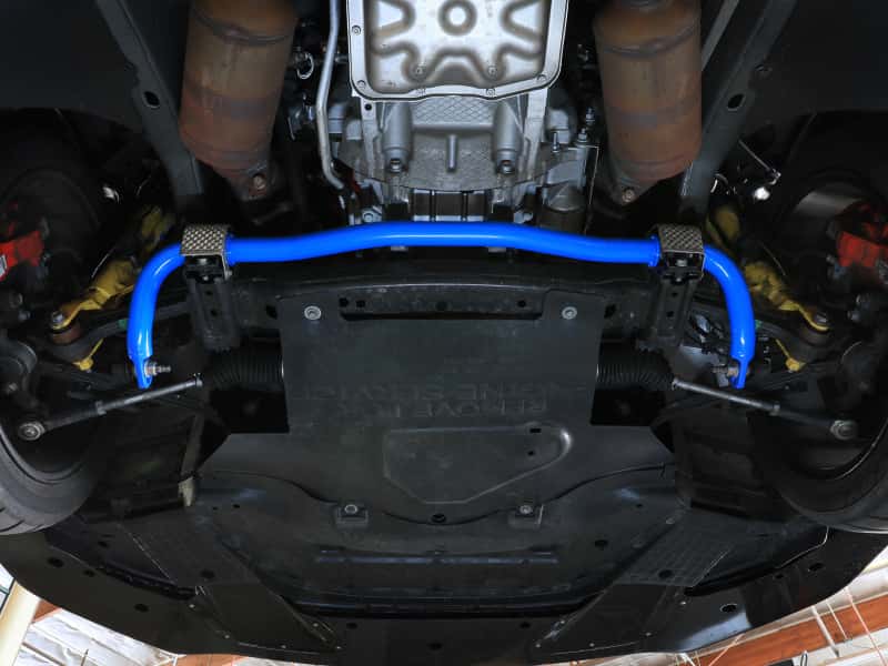 aFe — aFe 06-23 Dodge Charger Control Sway Bar Set
Sway Bar Set - view 4