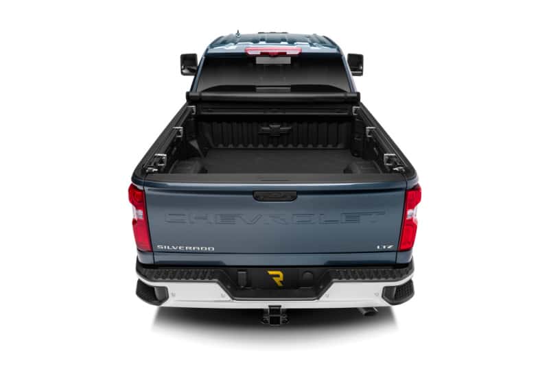 Truxedo — Truxedo 2020 GMC Sierra & Chevrolet Silverado 2500HD & 3500HD 6ft 9in TruXport Bed Cover - view 26