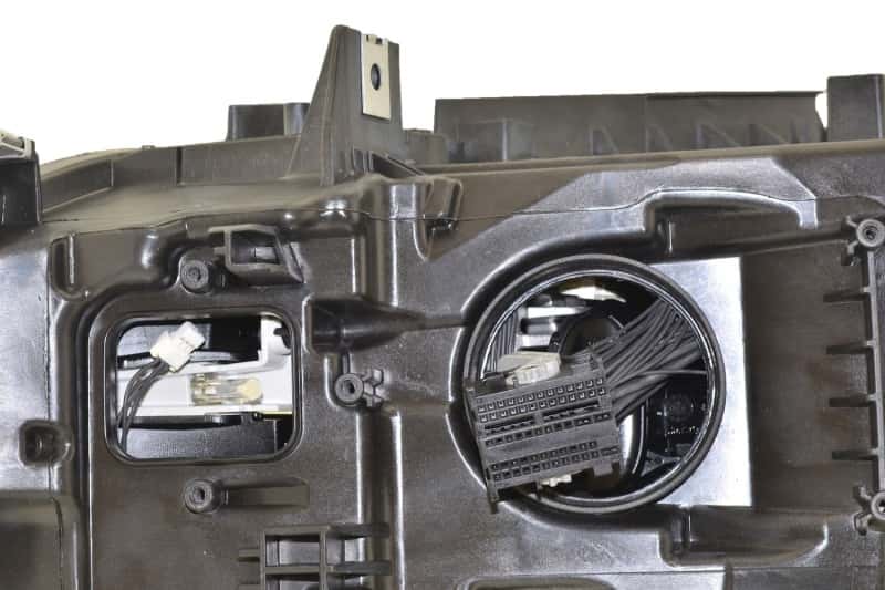 Hella — Hella 15 Bmw 3Ser - Headlamp Rh Led - view 17