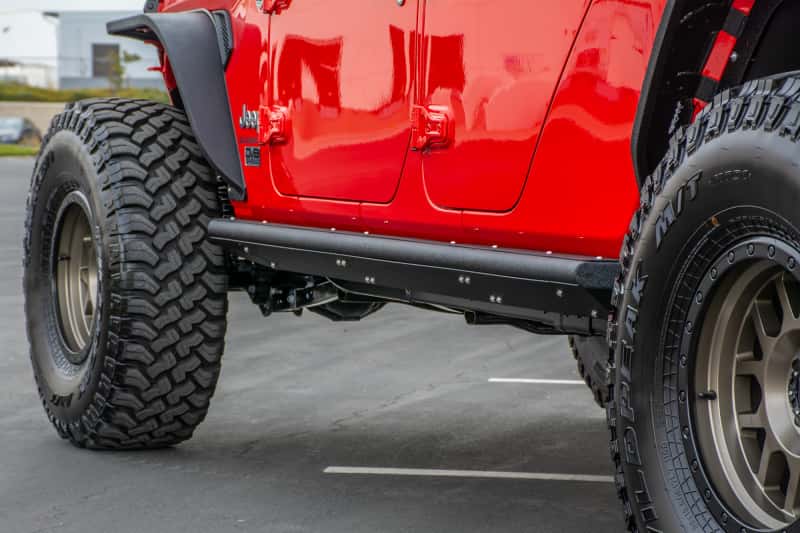 DV8 Offroad — DV8 Offroad 2019+ Jeep Gladiator Side Step/Sliders
Rock Sliders - view 7