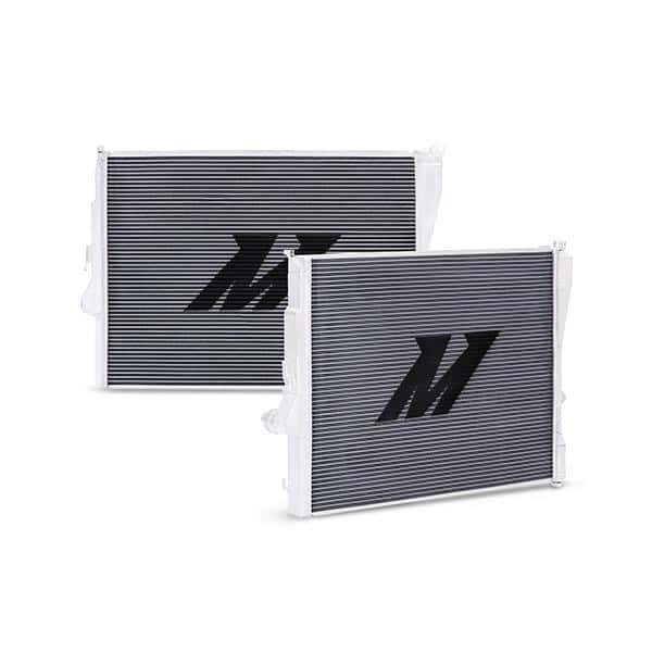 Mishimoto — Mishimoto 99-06 BMW 323i/323i/328i/330i Performance Aluminum Radiator - view 3