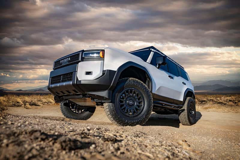 ICON — ICON 2024 Toyota Tacoma Billet Upper Control Arm w/ Delta Joint Pro - Gold Anodized
BILLET UCA KIT - view 9