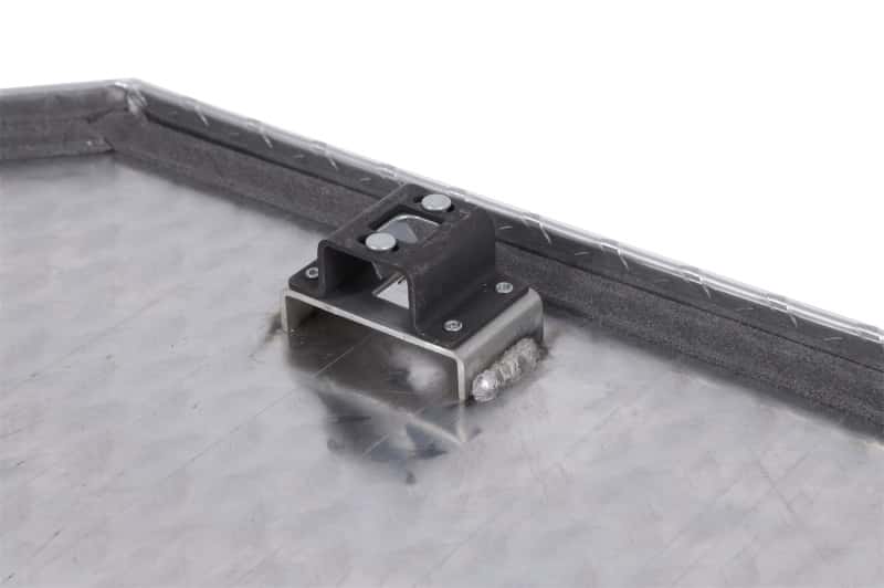 Dee Zee — Dee Zee Universal Tool Box - Specialty 45 Degree Triangle BT Alum
Tool Box - view 3