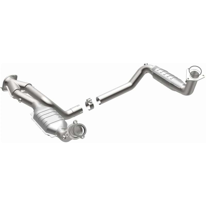 Magnaflow — MagnaFlow Conv DF 02-06 Cadillac Truck. 8 5.3L Dual Conv. Y-Pipe Assy 2wd/Chevy Truck 99-07
OEM Grade
OEM - view 3