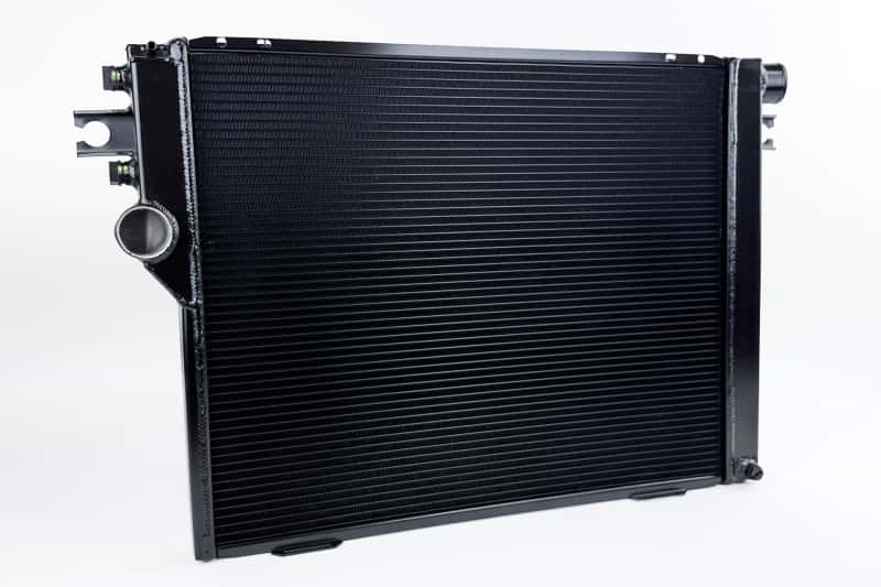 CSF — CSF BMW E28 M5 (US and Euro) / E24 M635CSi / E24 M6 High-Performance Radiator
CSF Radiator - view 2
