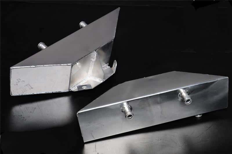 Weapon R — Weapon R 13 Scion FR-S Polished Alum Oil Tank - view 1