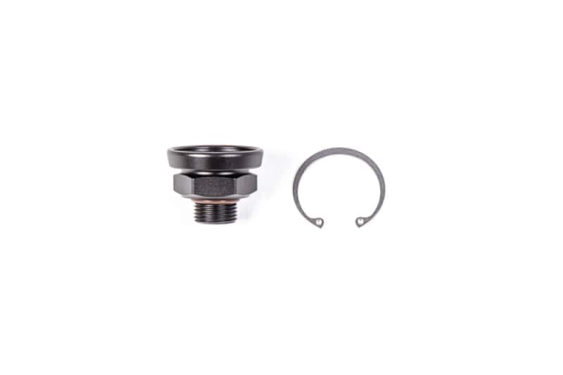 Radium Engineering — Radium Engineering Nissan VQ FPD Adapter (8AN ORB / 27mm Bore) - view 1
