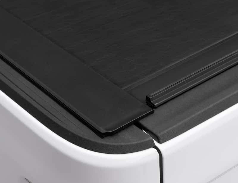 Roll-N-Lock — Roll-N-Lock 2020 Jeep Gladiator 5ft bed M-Series Retractable Tonneau Cover
Retractable Cover - view 23