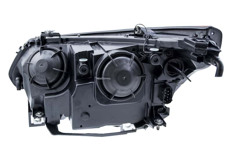 Hella — Hella 2004-2007 BMW 525i Halogen Headlight Assembly - view 3