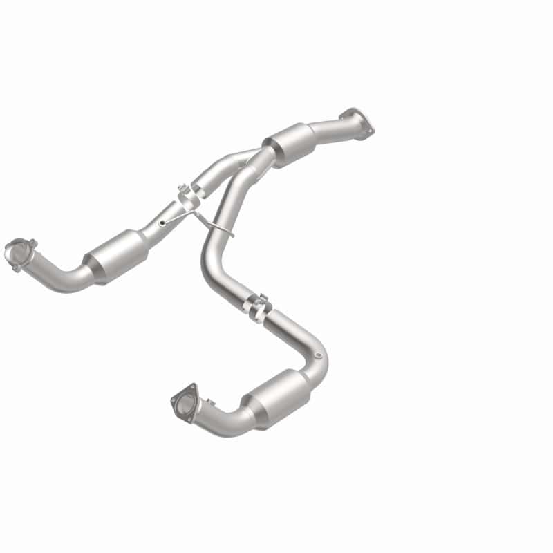 Magnaflow — Magnaflow 12-14 Chevrolet Silverado 2500 HD 6.0L Direct Fit Converter
California - view 6
