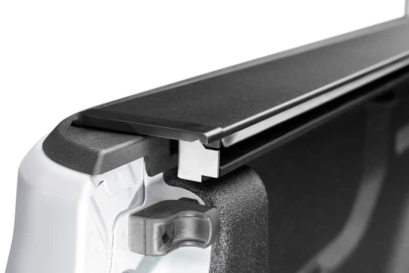 Rugged Ridge — Rugged Ridge Armis Retractable Locking Bed Cover w/o Trail Rails 20-21 Jeep Gladiator JT
Tonneau Cover
OFFROAD_TOPS - view 7