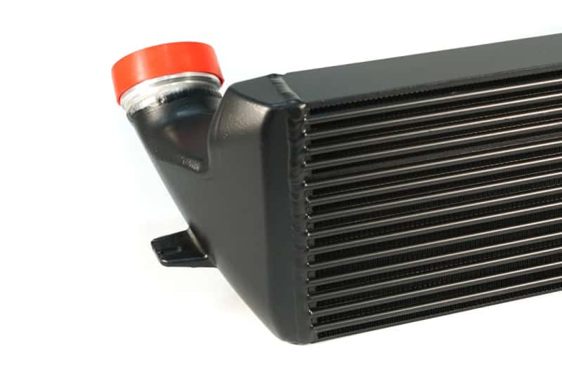 CSF — CSF 04-13 BMW 335i/xi (E90/E91/E92/E93) High Performance Stepped Core Bar/Plate Intercooler - Black
CSF Intercooler
8127B
 - view 5