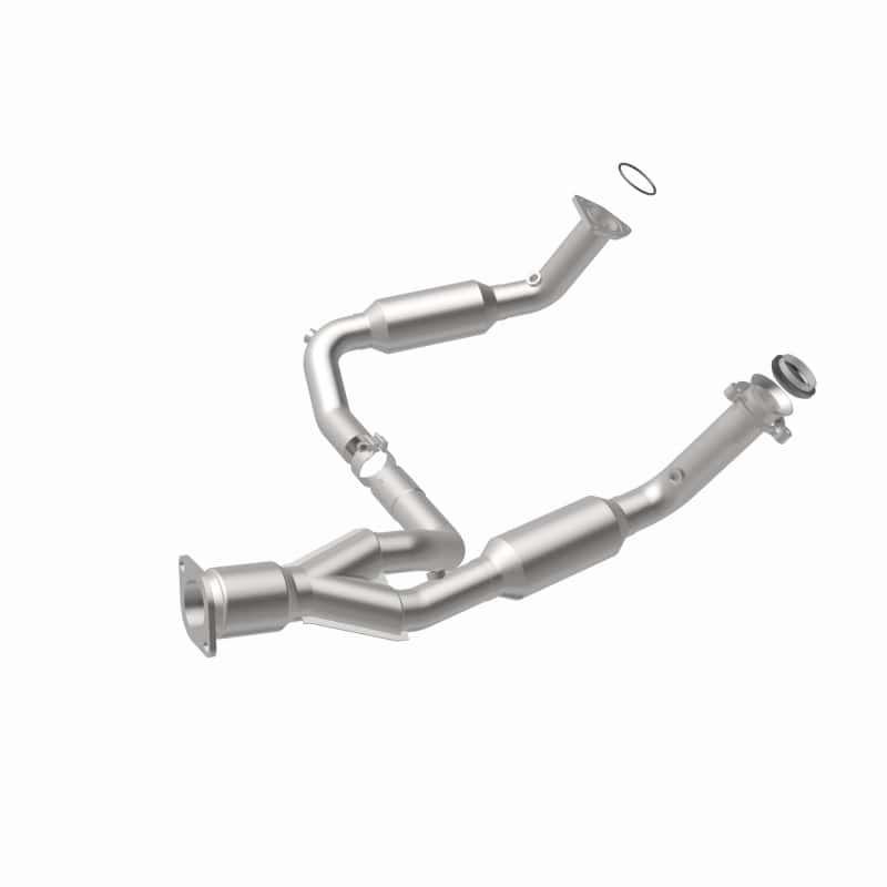 Magnaflow — MagnaFlow Conv Direct Fit 07-09 Chevy Trailblazer SS 6.0L V8
California - view 19