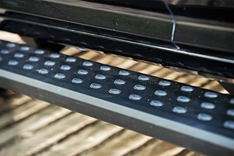 Dee Zee — Dee Zee 99-23 Chevrolet/GMC/Dodge/Ford Full Size Running Board ExtCab NXt Universal Truck Board - view 8