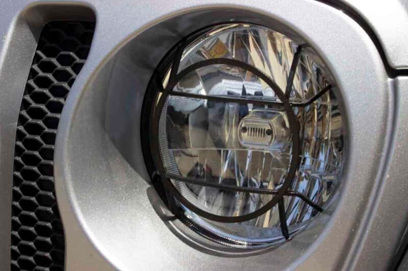 Fishbone Offroad — Fishbone Offroad 2018+ Jeep Wrangler JL Aluminum Headlight Guards - view 7