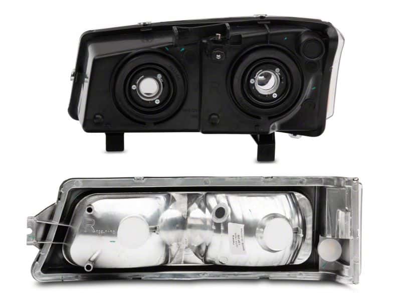 Raxiom — Raxiom 03-06 Chevrolet Silverado 1500 Axial OEM Style Rep Headlights- Chrome Housing (Clear Lens)
Headlights - view 4