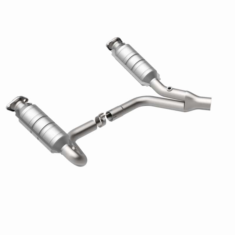 Magnaflow — MagnaFlow Conv DF RAIDER- 2006 8 4.7L OEM
OEM Grade
OEM - view 13